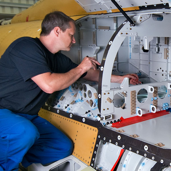 premium-aerotec_produkte-wartung premium-aerotec_produkte-wartung