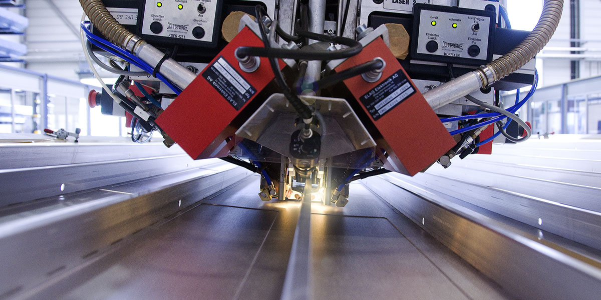 premium-aerotec-technologie-metall_breit premium-aerotec-technologie-metall_breit